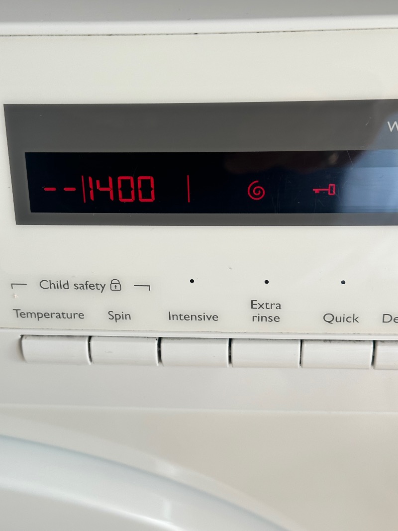 OFFER John Lewis washing machine (Monkwick CO2)